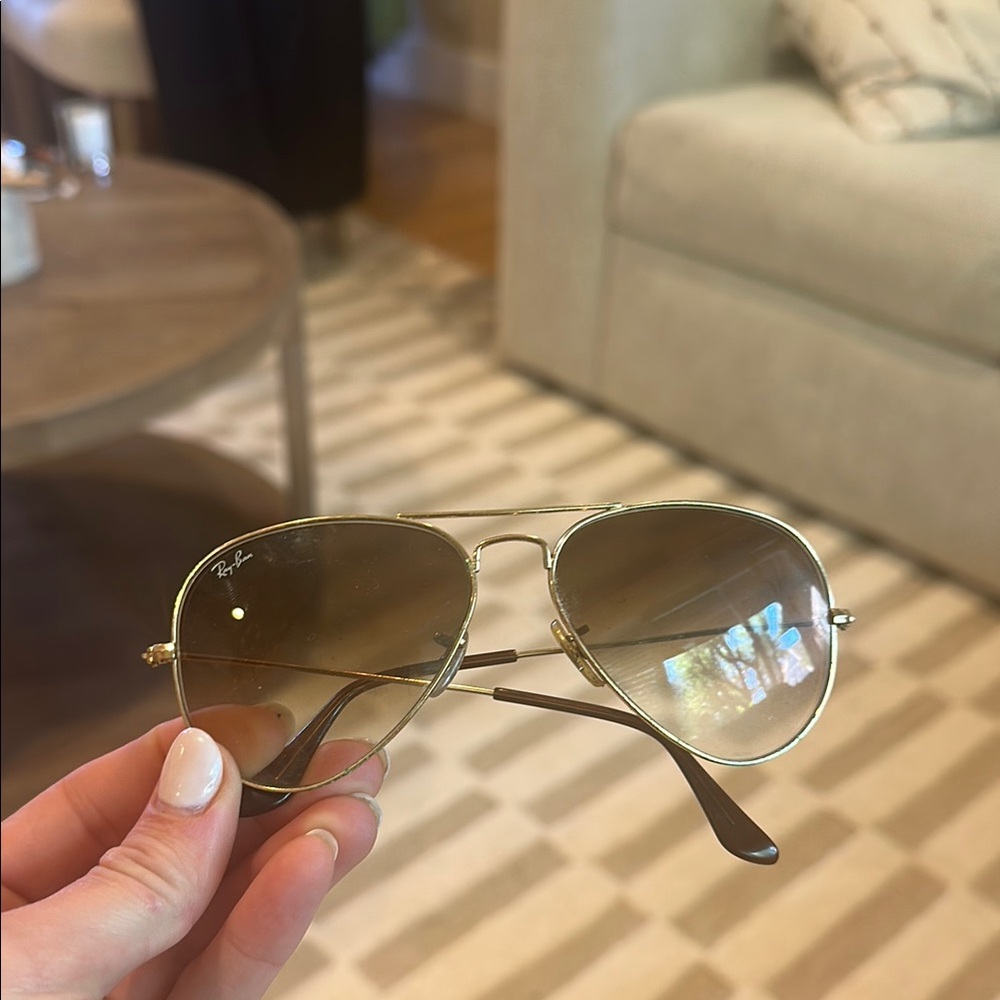 Ray-Ban Gold Aviator Sunglasses